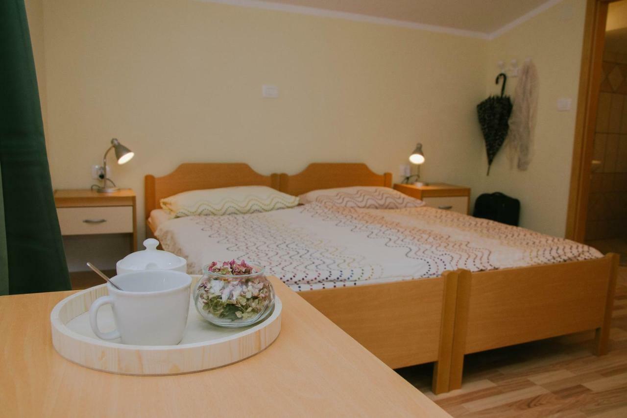 קובאריד Rooms Pri Lovrizu מראה חיצוני תמונה