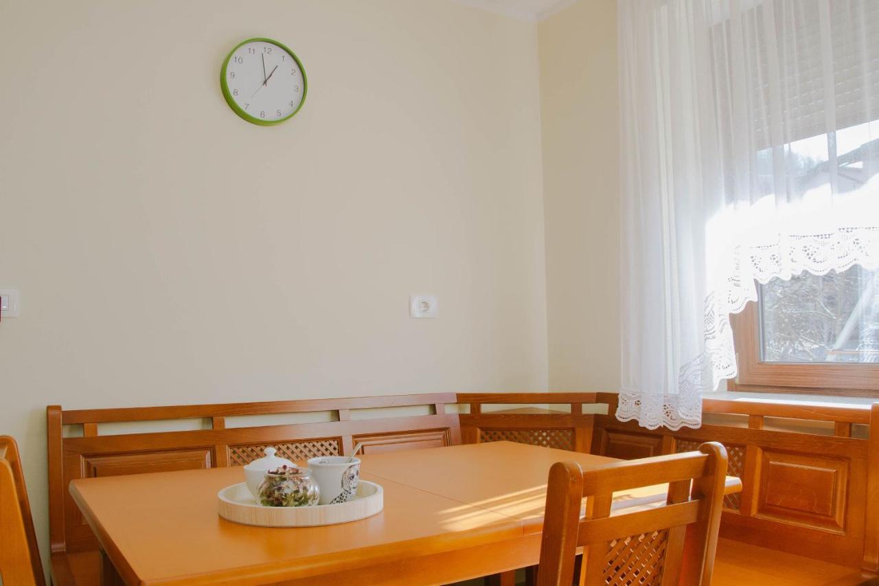 קובאריד Rooms Pri Lovrizu מראה חיצוני תמונה